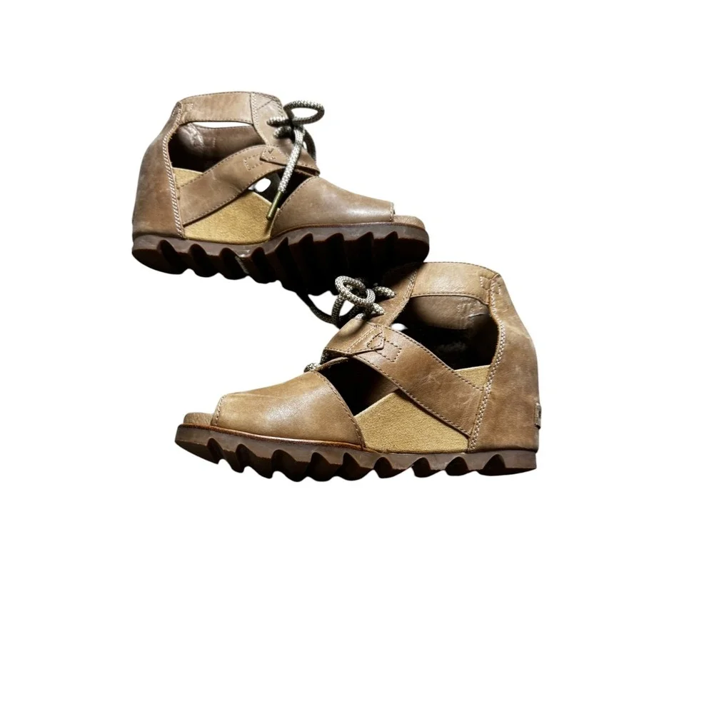 Sorel Joanie Lace Wedge Sandals Womens 9 Ash Brown‎ Excellent Leather NL2453-220